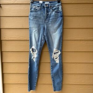 Good American Good Waist Skinny Distressed Jeans Size 26/2
